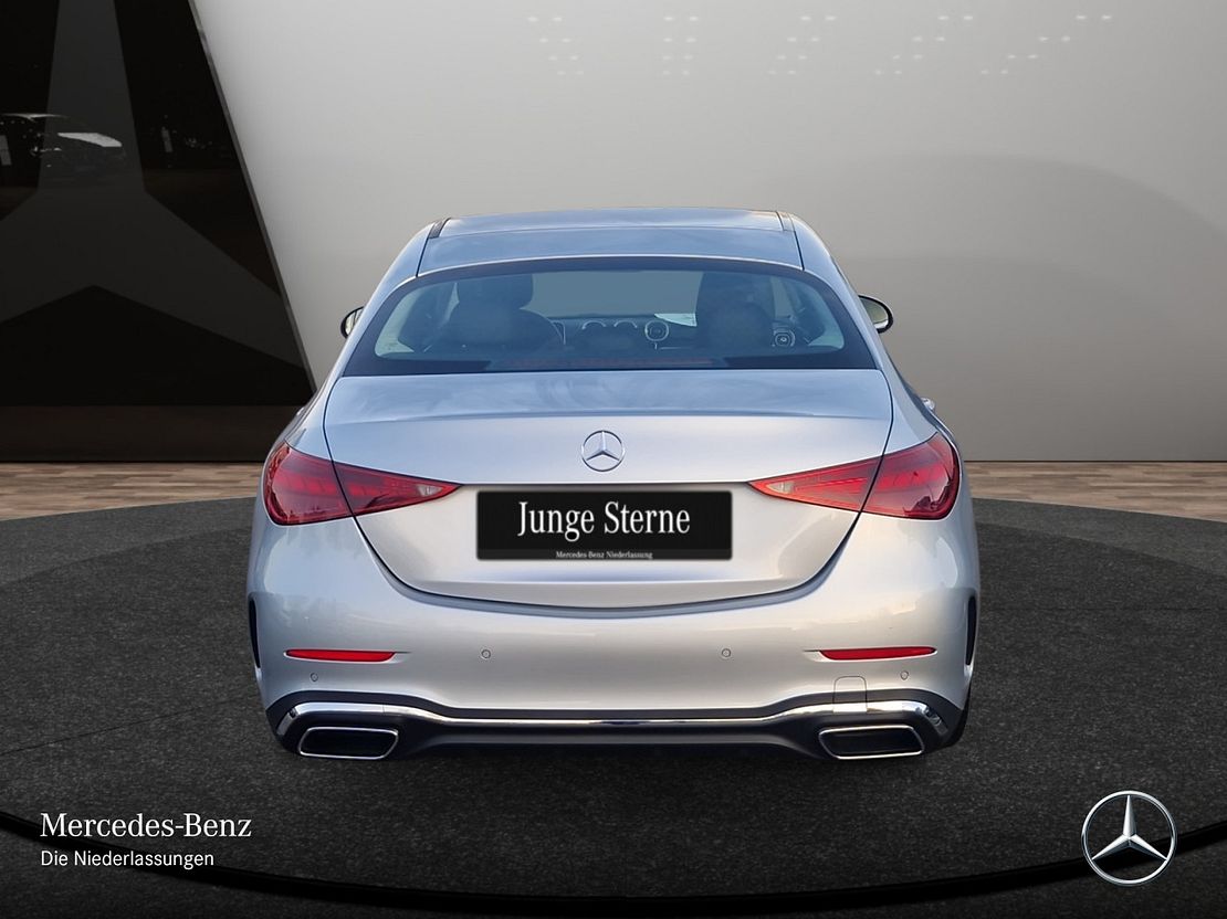 Mercedes-Benz C 180 AMG Line Sedan