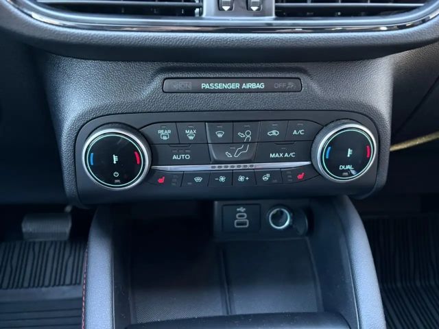 Ford Kuga Plug in Hybrid ST Line