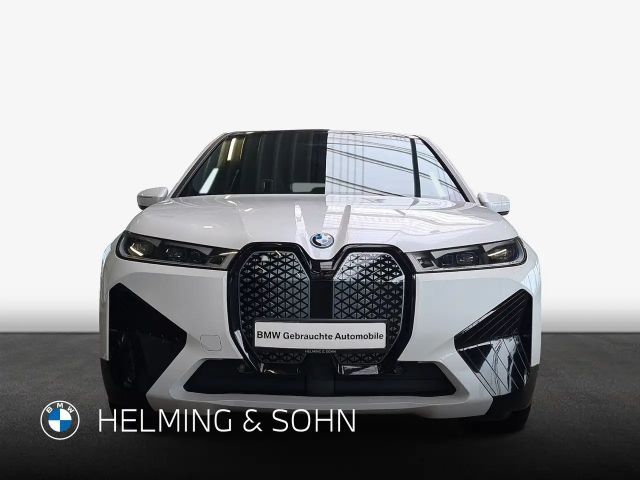 BMW iX xDrive40