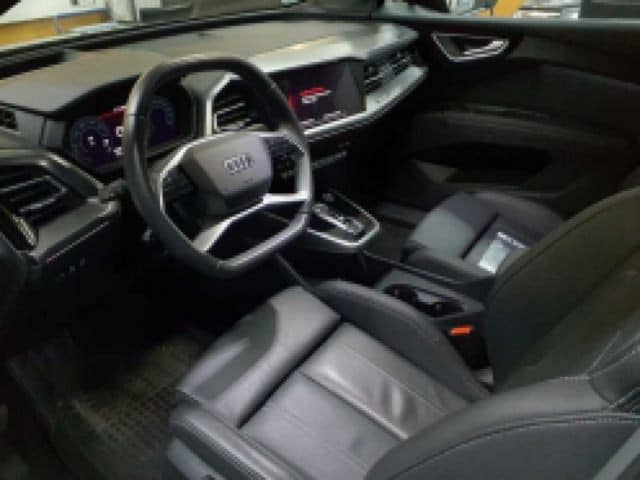 Audi Q4 e-tron 50 Quattro