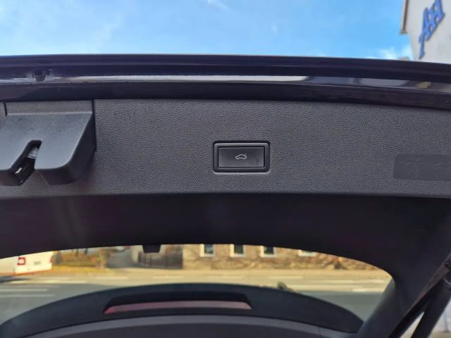 Volkswagen T-Roc IQ.Drive R-Line