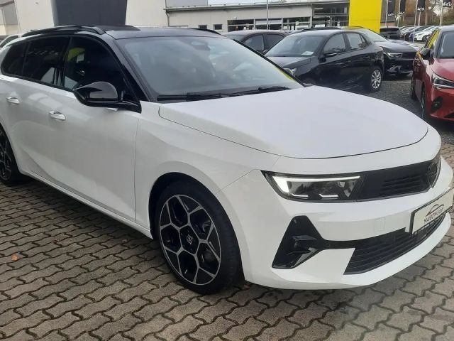 Opel Astra Sports Tourer Ultimate