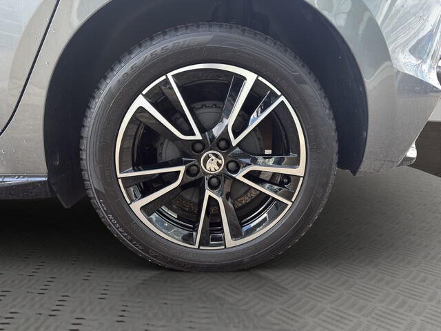 Skoda Fabia 1.0 TSI Monte Carlo