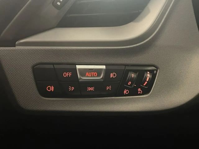 BMW 118 118i Advantage pakket Sedan