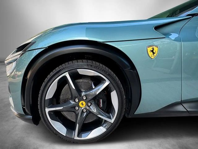 Ferrari Purosangue *Ferrari-Dresden*