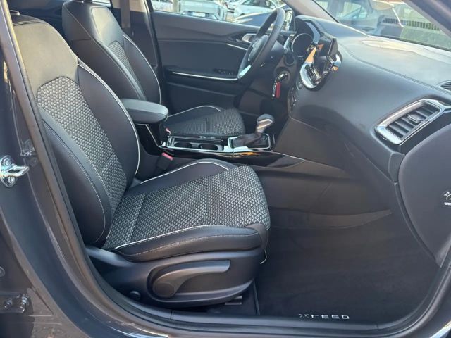 Kia XCeed GDi Vision