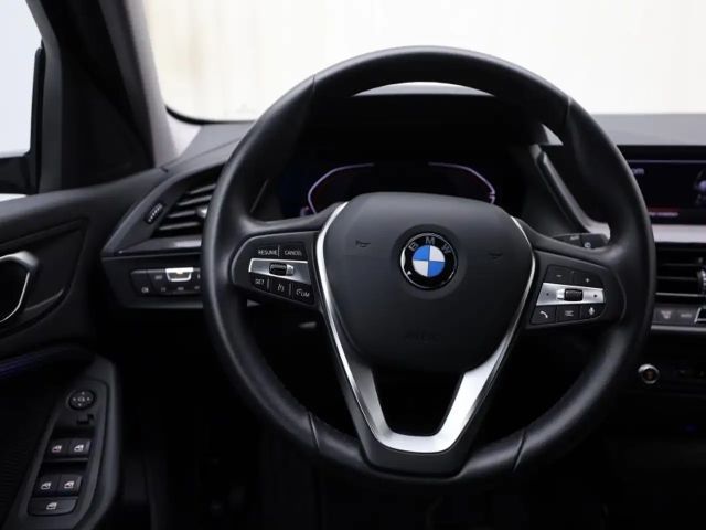 BMW 116 Sedan Sport Line