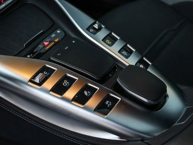 Mercedes-Benz AMG GT 4MATIC+ AMG Line