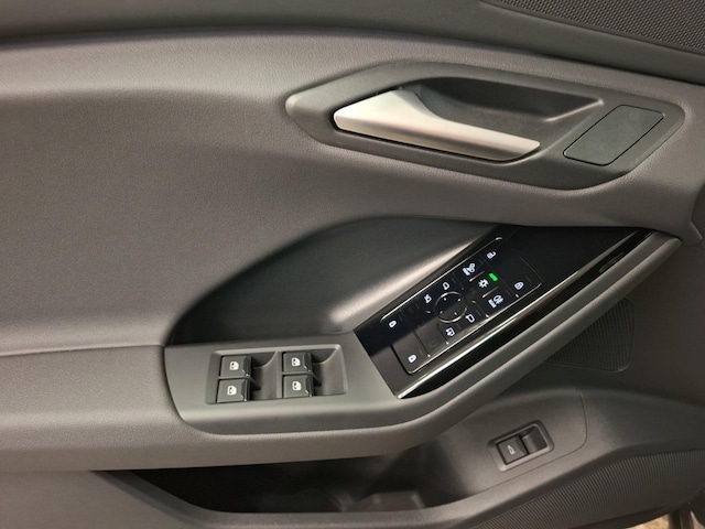 Audi Q6 e-tron SUV e-tron Audi Q6 SUV e-tron