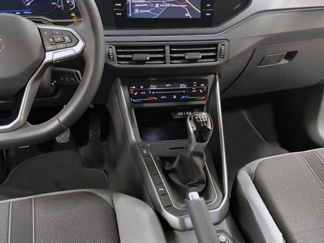 Volkswagen Polo 1.0 TSI IQ.Drive Style