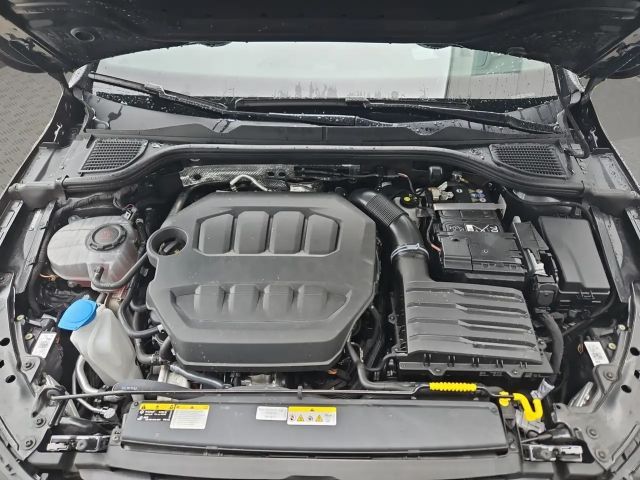 Volkswagen Golf 2.0 TSI 4Motion