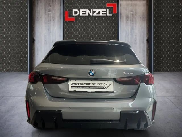 BMW 120 120d 5-deurs Sedan