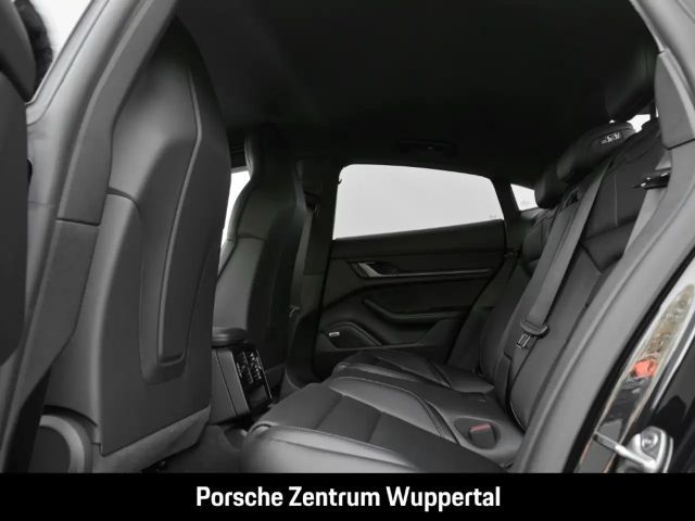 Porsche Taycan BOSE Luftfederung Rückfahrkamera LED