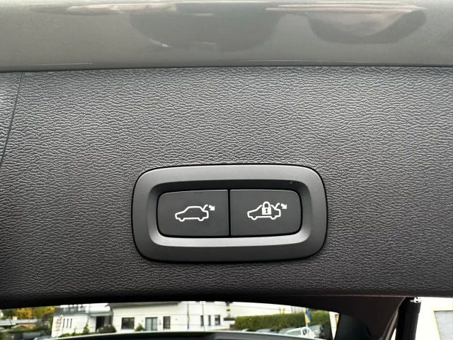 Volvo XC40 Dark Plus