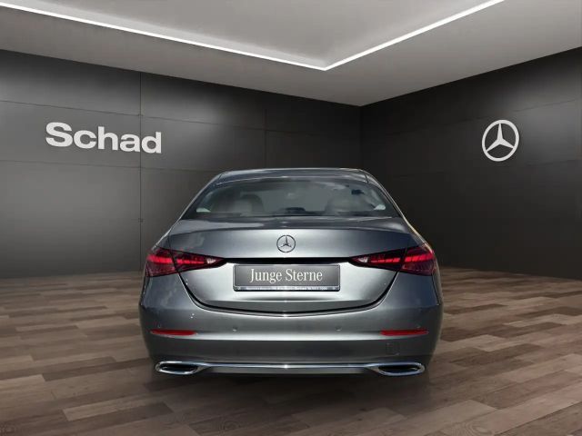 Mercedes-Benz C 200 AVANTGARDE Sedan