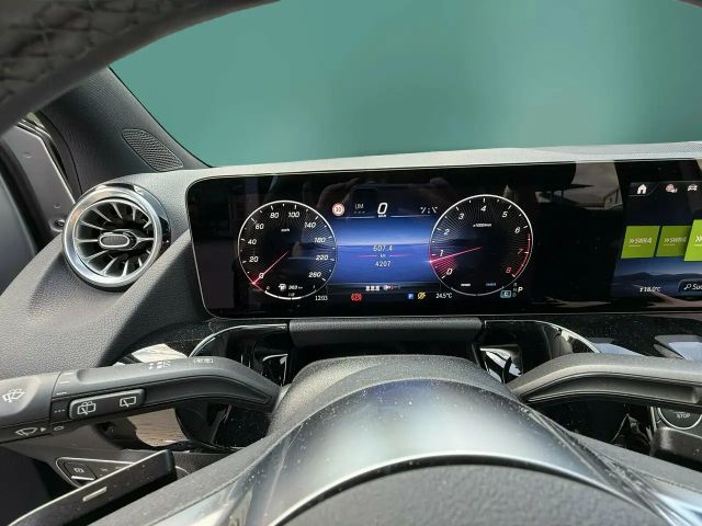 Mercedes-Benz B 200 Progressive