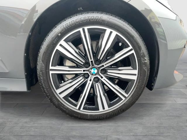 BMW 330 330d Touring xDrive