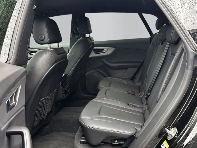 Audi Q8 55 TFSI S-Line