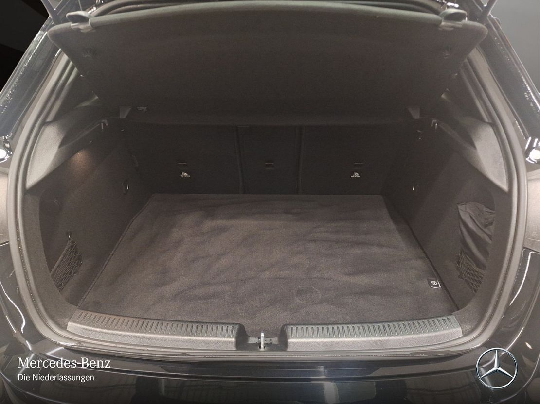 Mercedes-Benz A 250 AMG Line