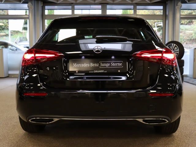 Mercedes-Benz A 180 Progressive