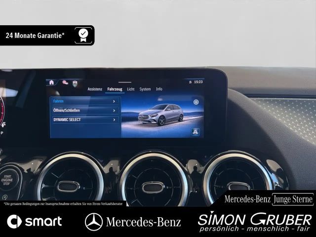 Mercedes-Benz B 200 Progressive Sedan