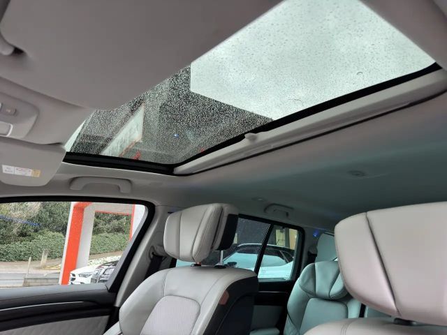 Renault Espace Initiale Paris