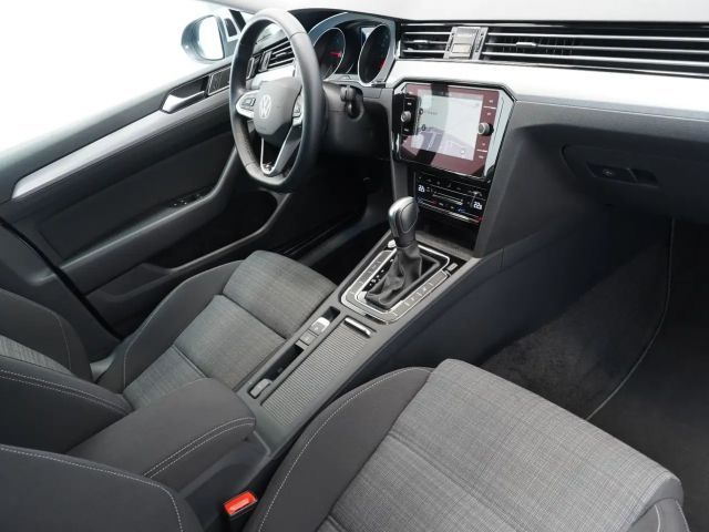 Volkswagen Passat 2.0 TDI Business DSG Variant