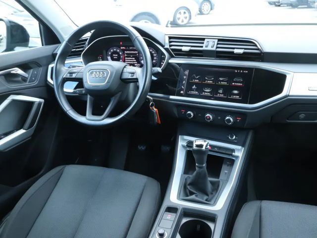 Audi Q3 35 TFSI S-Line Sport