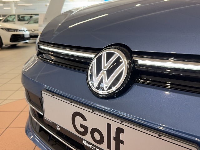 Volkswagen Golf 1.5 eTSI DSG Golf VIII