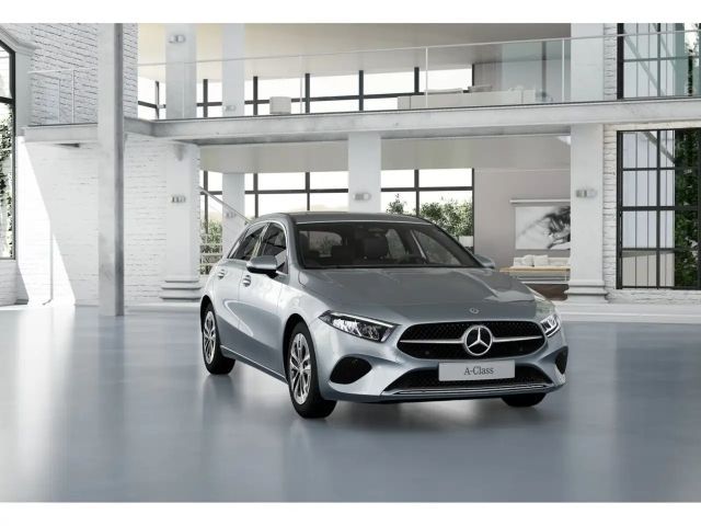 Mercedes-Benz A 180 Hatchback