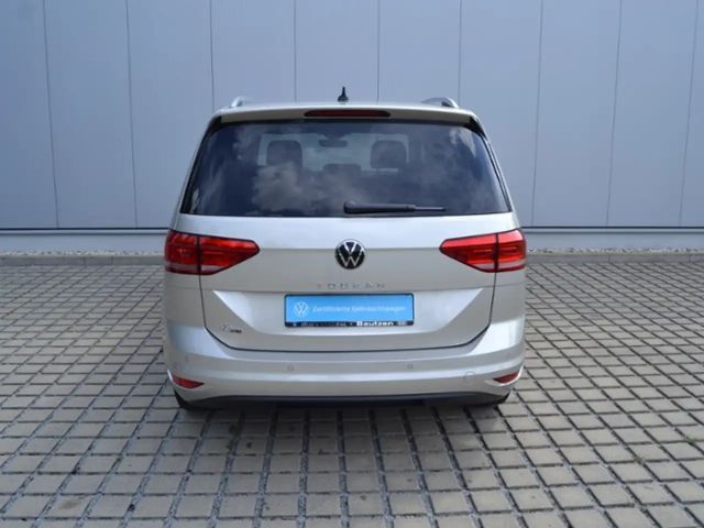 Volkswagen Touran 1.5 TSI IQ.Drive Move