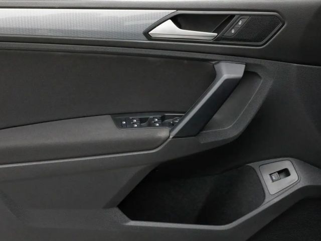 Volkswagen Tiguan 2.0 TSI DSG