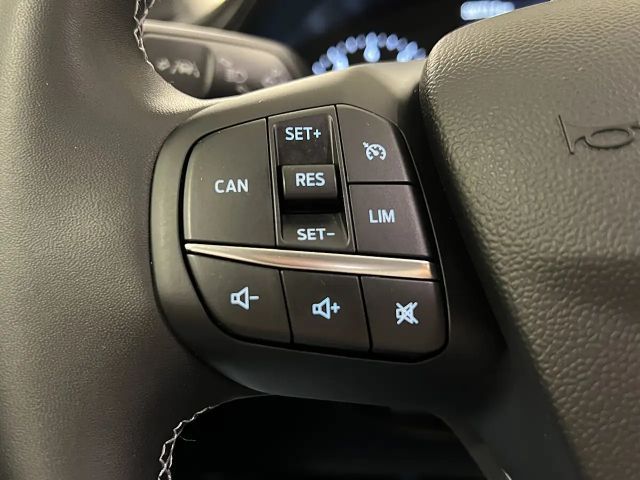 Ford Puma EcoBoost Titanium