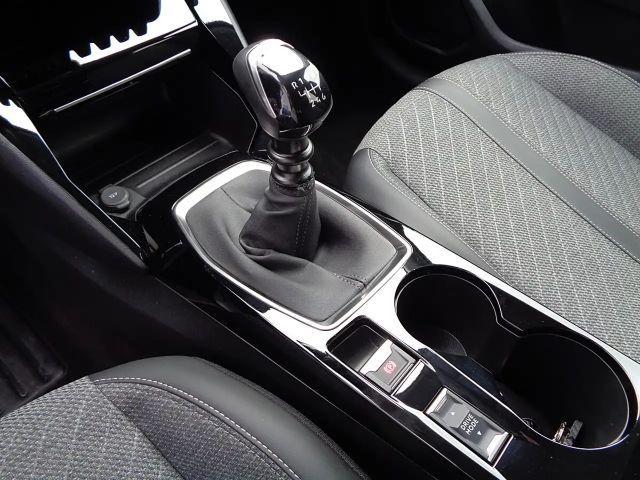 Peugeot 208 Allure Pack PureTech