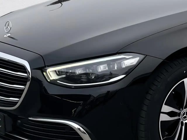 Mercedes-Benz S 350 4MATIC S 350 d Sedan