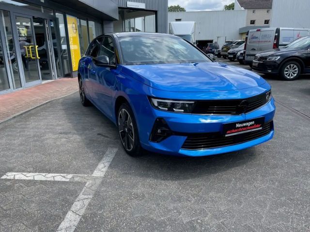 Opel Astra GS-Line Grand Sport