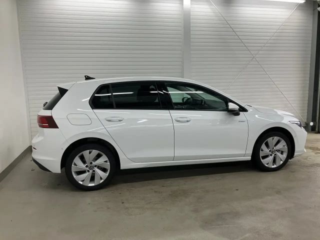 Volkswagen Golf DSG eHybrid
