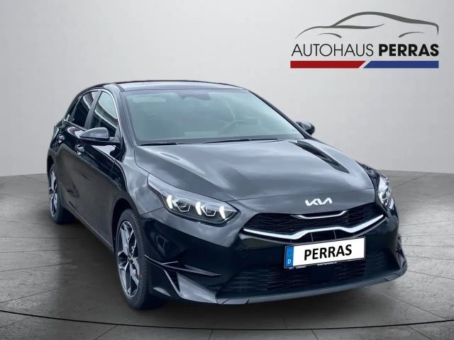 Kia Ceed CEED 1.5T 48V DCT 140 ULTIMATE Style 17'' LM, Appl