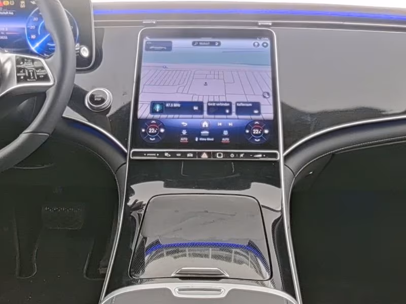 Mercedes-Benz EQE 350 Sedan