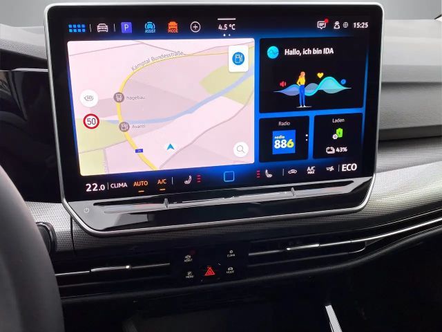 Volkswagen Golf DSG Style eHybrid