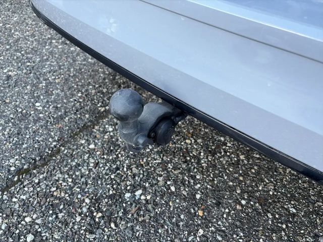 Volkswagen Golf 4Motion DSG R-Line Variant