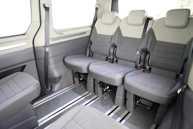 Volkswagen Multivan 2.0 TDI DSG T7