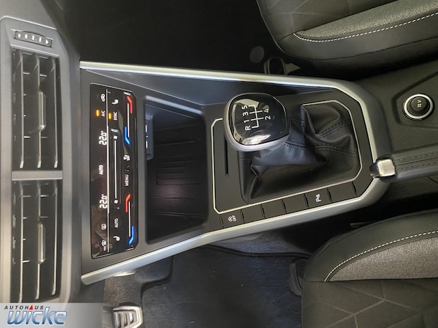 Volkswagen Polo Polo 1.0 Goal KLIMA APP CONNECT PDC GANZJAHRESREIF