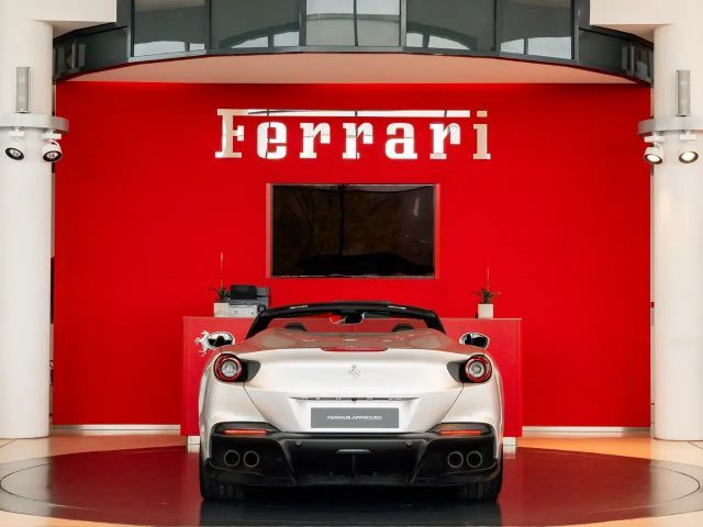 Ferrari Portofino M MagneRide*Nackenwärmer*Sitzbelüftung