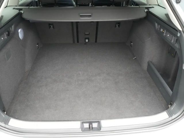 Volkswagen Passat Business eHybrid