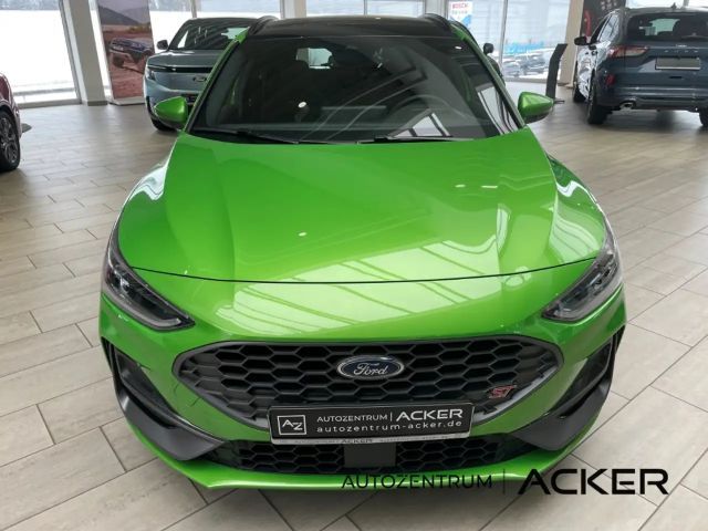 Ford Focus ST Line Wagon