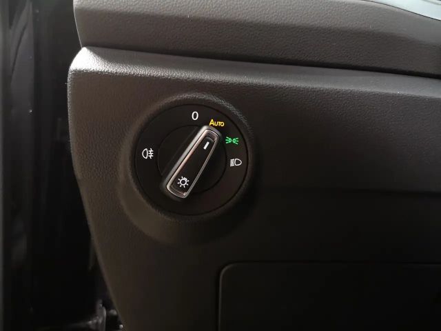 Volkswagen T-Roc GOAL 1.0 l TSI OPF  6-Gang Rückfahrkamera, Winterk