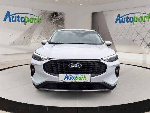 Ford Kuga AWD Hybrid Titanium