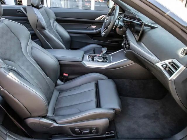 BMW M4 Cabrio Competition xDrive