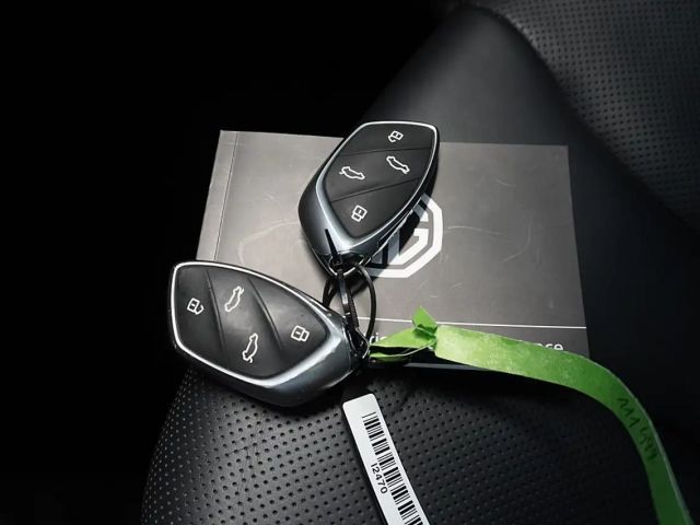 MG Marvel R 51 kWh 70 kWh Luxury